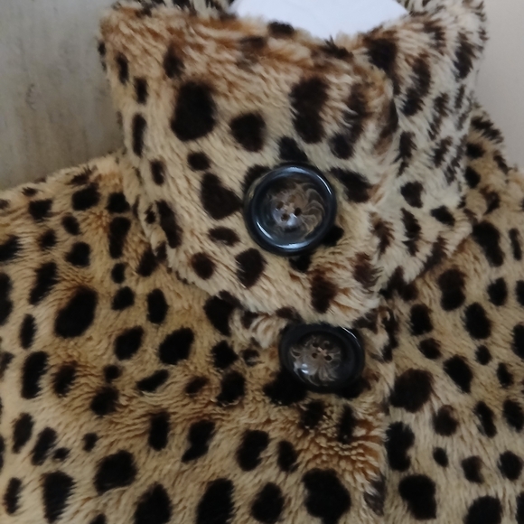 American Rag Cie | Cheetah Print Short Button Coat | Short Long Sleeves Italy Lg - Picture 4 of 9